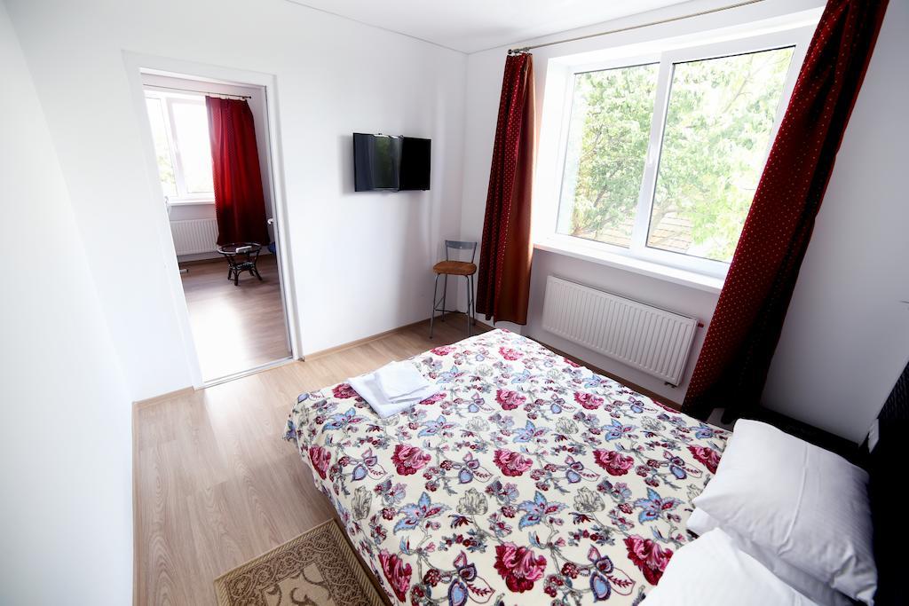 Villa Elena Yanoshi Exteriér fotografie
